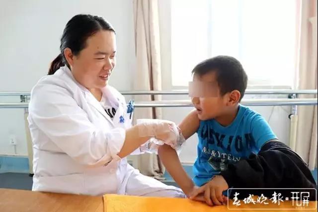 感謝春城晚報(bào)、保山新聞網(wǎng)對(duì)小潤(rùn)潤(rùn)的關(guān)心，感謝患者對(duì)我院的信任！